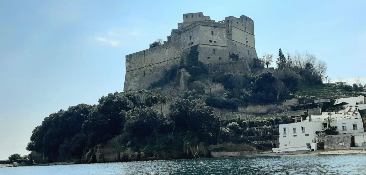 Castello Apartment Bacoli Exterior foto